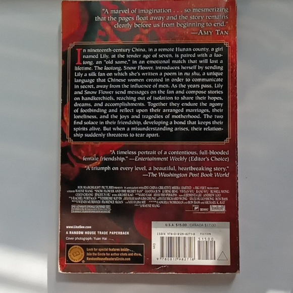 Snowflower and the Secret Fan Paperback Book - Picture 2 of 5